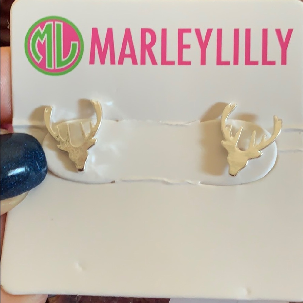 Deer Head Studs